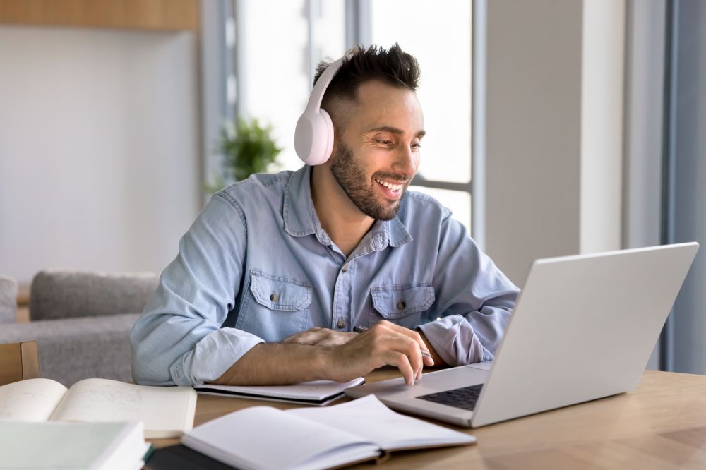 Radiowy czy na kablu? Jaki internet wybierają mieszkańcy Gdyni?