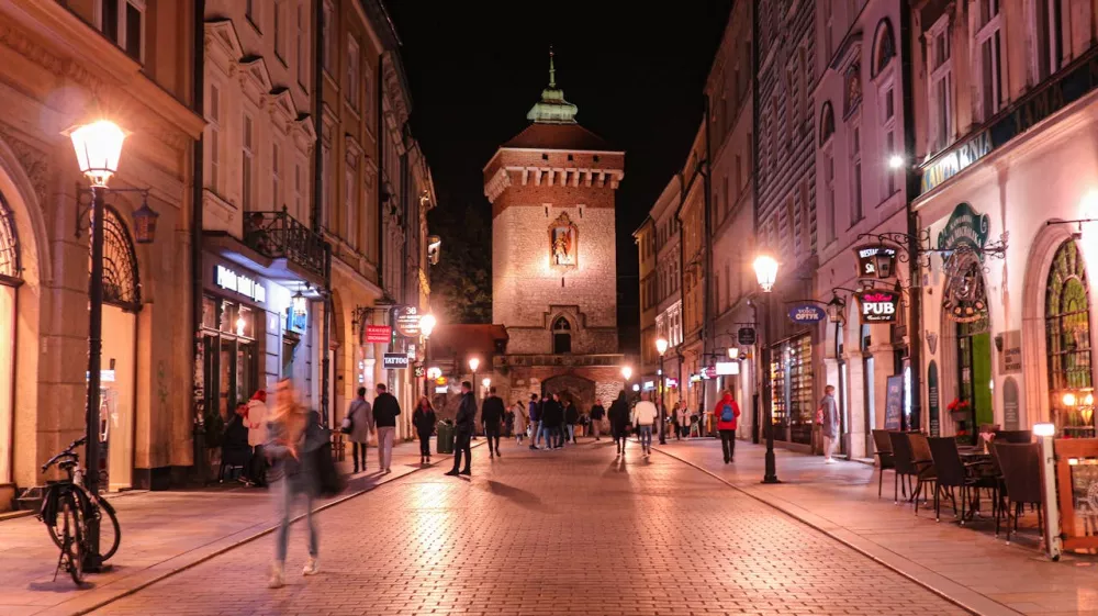 Kraków nocą