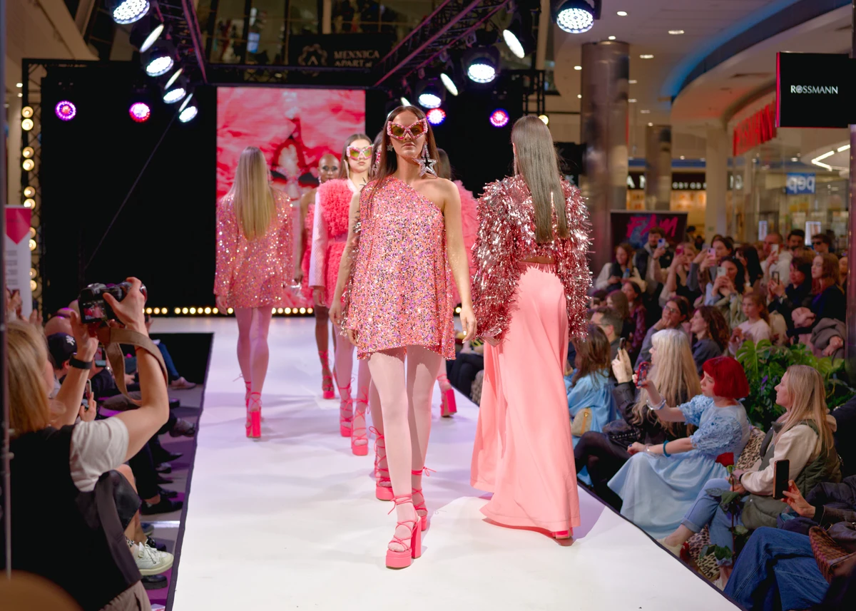 Pokaz w Galerii Kazimierz @lukaszkonka_foto_4 - 22
